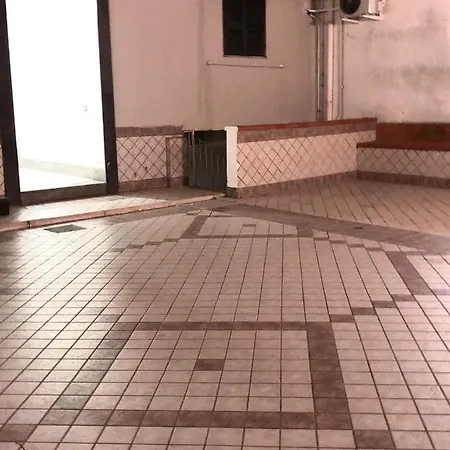 アパート La Corte
